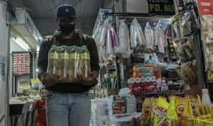 Lengkap! Rincian Angsuran KUR Mandiri 2023 Langsung Cair Hingga Rp100 Juta ilustrasi. KUR Mandiri 2023 menjadi salah satu solusi bagi para pengusaha UMKM yang tengah membutuhkan modal tambahan hingga Rp100 juta. Jabar Ekspres/Sadam Husen Soleh Ramdhani.