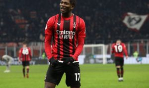 Pemain AC Milan, Rafael Leao, melakukan selebrasi usai mencetak gol dalam laga Serie A. (ILUSTRASI)
