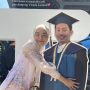 Keeping the Promise to be a Graduation Companion, Nabila Ishma Brings a Big Photo of Eril