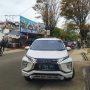 Sebuah kendaraan saat akan memasuki kawasan wisata di Lembang. (Algi/Jabar Ekspres)