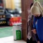 Sekitar 18 orang tertipu dengan kerugian mencapai Rp 1 Miliar dengan modus investasi jual beli satwa langka termasuk Harimau Benggala.