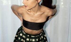 Penampilan Terbaru Ariana Grande Membuat Netizen Khawatir