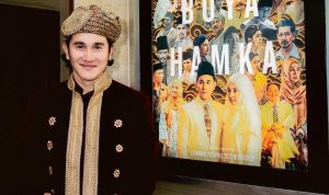 Vino G Bastian mengaku sempat kesulitan dalam mendalami karakter Buya Hamka, film yang akan tayang pada 20 April 2023 nanti. Instagram/@vinogbastian_