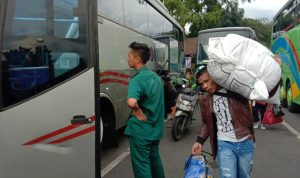 Mudik Lebaran 2023, Penumpang di Terminal Cicaheum Diprediksi Meningkat hingga 30 Persen Ist. Angkutan lebaran tahun 2022 di Terminal Cicaheum Bandung. Foto. Sandi Nugraha.