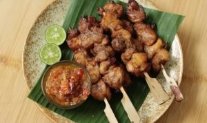 Menu Ramadhan! Resep Sate Ayam Manis dan Sambal Bawang