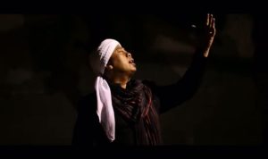 Lirik lagu 'Di Bawah Langit Mu' - Opick Tomboati