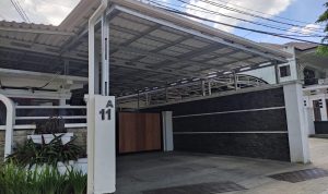 Situasi rumah dinas Walikota Bandung, Yana Mulyana usai terjaring OTT KPK pada Jumat, 14 April 2023 malam hari. Sadam Husen Soleh Ramdhani/Jabar Ekspres.