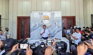 Yana Mulyana Ditangkap KPK, Sekda Kota Bandung Ambil Sikap Sekretaris Daerah Kota Bandung, Ema Sumarna saat berikan pemaparan terkait ditangkapnya Walkot Bandung, Yana Mulyana oleh KPK. / Jabar Ekspres