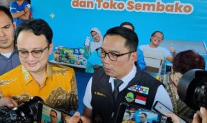 Dok. Gubenur Jabar, Ridwan Kamil (kanan). Sabtu (15/4). Foto. Sandi Nugraha.
