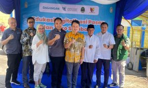 Aplikasi Dagangan Gandeng Kemendag dan Pemprov Jabar, Adakan Gebrag Pasar di Soreang Aplikasi dagang gandeng Kemendag dan pemprov Jabar adakan grebeg pasar di pasar Sorenag, Kabupaten Bandung.