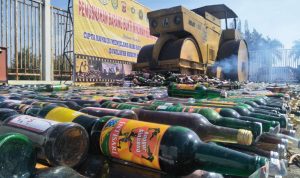 Belasan Ribu Miras Berbagai Jenis Dimusnahkan Belasan Ribu Miras Berbagai Jenis Dimusnahkan