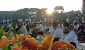 Ist. Pelaksanaan Sholat Idul Fitri pada tahun 2022 lalu di Kota Bandung. Foto. Sandi Nugraha.