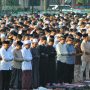 Plt Bupati Bogor Salat Ied Bareng Warga di Lapangan Tegar Beriman Suasana sholat Ied di Lapangan Tegar Beriman, Kabupaten Bogor, Sabtu (22/4). Foto : Sandika Fadilah/Jabarekspres.com