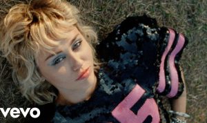 Lirik Lagu Angles Like You By Miley Cyrus dan Terjemahan Bahasa Indonesia Lirik Lagu Angles Like You By Miley Cyrus dan Terjemahan Bahasa Indonesia