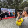 Unik! Selain Melakukan Pengamanan Polresta Bandung Gelar Foto Booth untuk Masyarakat di Kawah Putih. Foto Agi Jabarekspres