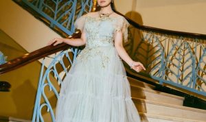 Lirik Lagu Hati Tak Bertuan – Rossa, Bikin Galau Pendengarnya!