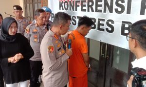 Sempat Viral di Medos, Pelaku Penganiayaan Pasutri Diringkus Polrestabes Bandung Pelaku Penganiayaan Diringkus Polrestabes Bandung.