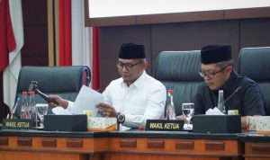 Wakil Ketua I DPRD Kota Bogor, Jenal Muttaqin (Kiri). (Yudha Prananda / Jabar Ekspres)