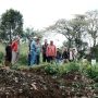 Eks TPA Cicabe Direaktivasi Pemkot Bandung, Ini Alasannya Plh Kota Bandung, Ema Sumarna beserta jajarannya saat memonitoring lahan Eks TPA Cicabe. (Humas Pemkot Bandung)