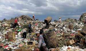 Ilustrasi : Tempat Pembuangan Akhir Sampah (TPAS) Galuga. Foto : Istimewa