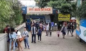 Wisatawan luar daerah dilaporkan mulai menyerbu kawasan wisata Lembang, Kabupaten Bandung Barat pada momen libur Lebaran 2023. Agi/Jabar Ekspres.