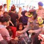 Tanjung Priok Port Police Entertains Children of Fire Victims