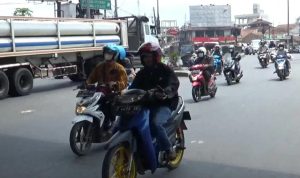 H-6 Lebaran, Kendaraan Pemudik Mulai Padati Jalur Arteri di KBB