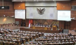 Ooohh, Ternyata DPR Bukan ‘Dewan Perwakilan Rakyat’ Loh, Terus Apa Dong?