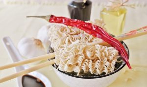 Ilustrasi Indomie Rasa Ayam Spesial/ Pixabay/ RitaE