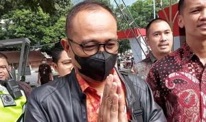 25 Artis dan 3 Band Ternama Diduga Berkaitan dengan Pencucian Uang Rafael Alun 25 Artis dan 3 Band Ternama Diduga Berkaitan dengan Pencucian Uang Rafael Alun