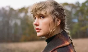 Lirik Lagu August – Taylor Swift, Serta Makna Dibaliknya
