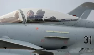 Menteri Pertahanan Ukraina Minta Jet Tempur ke Jerman dan UK