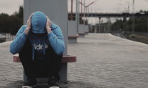Kenali Gejala Gangguan Kesehatan Mental Pada Remaja, Cari Tahu Kenapa Banyak Remaja Bundir Gejala gangguan kesehatan mental pada remaja. (pixabay)