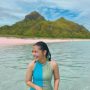 Pamer Potret di Labuan Bajo, Pesona Prilly Latuconsina Bikin Warganet Meleleh / Instagram Prilly Latuconsina