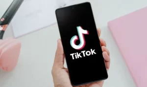 Sedang Viral Istilah Center Back TikTok, Tentang Romansa? istilah viral tiktok center back