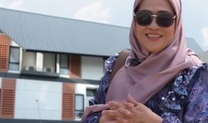 Siti Aisyah, Wanita Kaya yang Mewakafkan Hotelnya untuk dijadikan Sekolah.