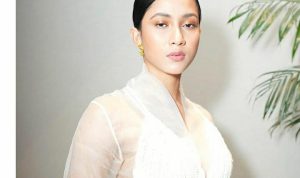 Ngaku Sama dengan Asha di Film Kajiman: Iblis Terkejam Penagih Janji, Aghniny Haque Masih Disuapin Ibu Instagram Aghniny Haque
