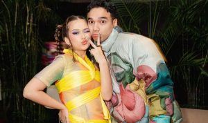 Akun Instagram Fadly Faisal, kekasih Rebecca Klopper yang diduga mirip pemeran video asusila viral di media sosial digeruduk netizen. Instagram/@fadlyfsl_