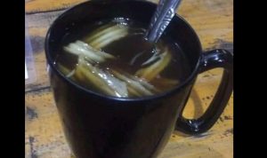 Rekomendasi Minuman Hangat Khas Bandung, Cocok Pas Dingin Wajib Coba! Rekomendasi Minuman Hangat Bandung, Bandrek/ Facebook