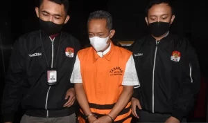 Buntut OTT dugaan kasus korupsi Bandung Smart City yang menjerat Yana Mulyana, KPK larang Ema Sumarna melakukan perjalanan ke luar negeri. ANTARA/Indrianto Eko Suwarso.