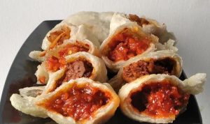 Rekomendasi Jajanan Enak di Bandung, Ada Cireng Pedas Viral/ Instagram @cireng_setan