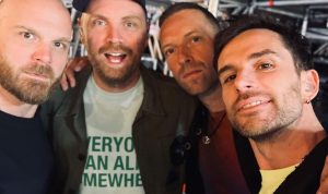 Dijuluki Band Peduli Planet Bumi, Coldplay Sempat Ajak Presiden Jokowi Terlibat dalam Global Citizen Live Coldplay sempat mengajak Presiden Indonesia Joko Widodo atau Jokowi melalui media sosial Twitter untuk mengikuti event Global Citizen Live. Instagram/@coldplay.