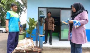 DLHK Kota Bandung sepertinya baru mau berinisiatif untuk membangun Tempat Pengelolaan Sampah (TPA) dengan metode penguraian sampah.