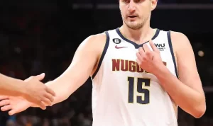 Dominasi Statistik Jokic vs Embiid dalam Debat MVP!