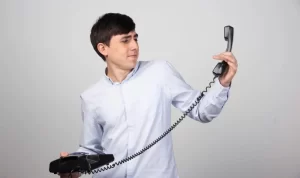 Cek Nomor Telepon yang Tidak Dikenal dengan 5 Cara Praktis Ini Cek Nomor Telepon yang Tidak Dikenal dengan 5 Cara Praktis Ini