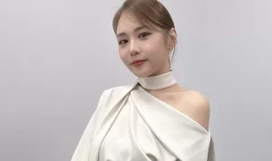 Penyanyi Korea HAESOO Meninggal Dunia di Kamar Hotel, Ada Surat