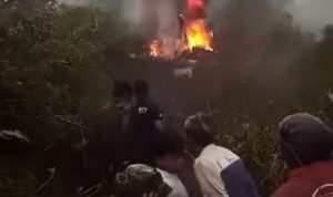 Helikopter Milik Penerbad Jatuh di Ciwidey, 5 Kru Ditemukan dalam Kondisi Selamat Helikopter milik Penerbangan TNI AD (Penerbad) TNI AD dilaporkan terjatuh Ciwidey pada Minggu tanggal 28 Mei 2023 sekira pukul 13.30 WIB. Instagram/@infojawabarat.