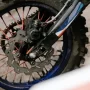 Ini Perbedaan Ban Tubeless dan Ban Biasa pada Sepeda Motor!