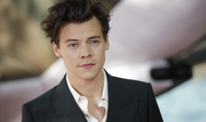 Lirik Lagu Satellite – Harry Style, Serta Makna Dibaliknya