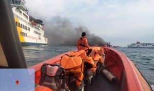 KMP Royce 1 Terbakar di Perairan Merak Saat Menuju Bakauheni KMP ROYCE 1 TERBAKAR